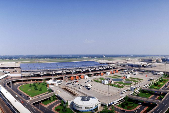 Private Departure Transfer: Hotel to Beijing Airport (PEK or PKX) - The Driver and Meet-and-Greet: What You’ll Notice Immediately