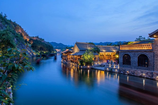 Private Evening Tour to Simatai Great Wall and Gubei Water Town - What to wear and bring for Simatai’s uneven steps