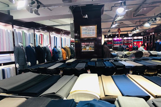 Private Full Day Beijing Shopping Tour - Jingkelong Shopping Square: The Market Stop That’s Actually Useful