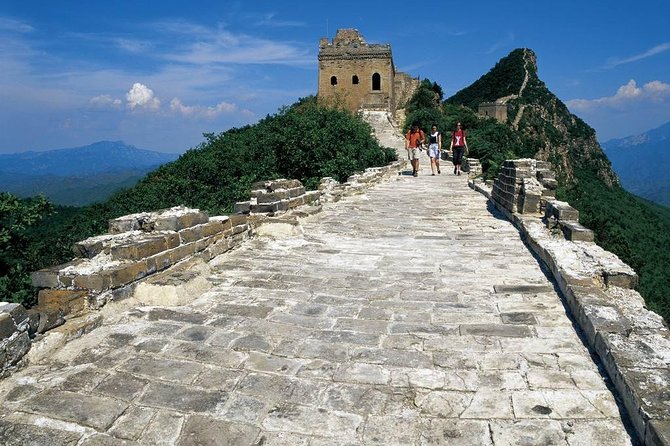 Private Gubei Water Town and Simatai Trip with English Speaking Driver Service - Price and logistics: what you pay $130 for (and what to budget)