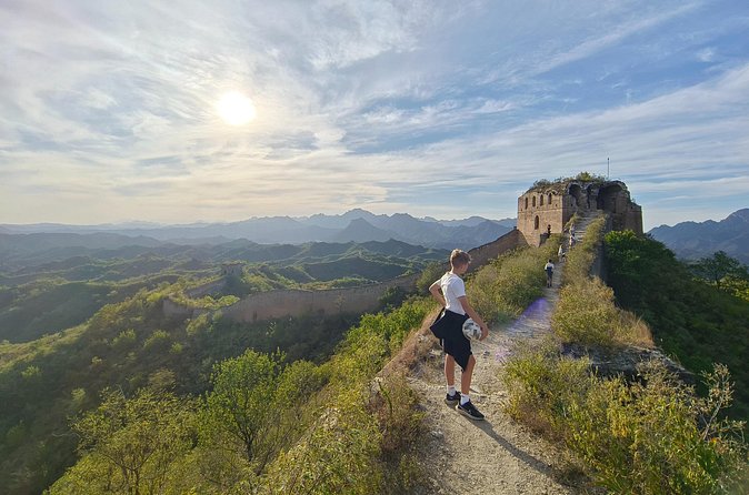 Private Hiking Adventure at the Gubeikou Panlongshan Great Wall - General’s Tower: the soldier-on-guard perspective