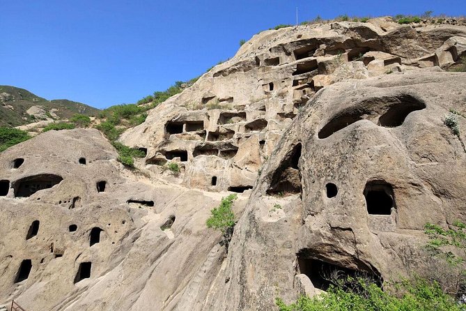 Private Longqing Gorge & Guyaju Cave Day Tour w/ Cruise Ride - Why the included cruise ride matters more than you think