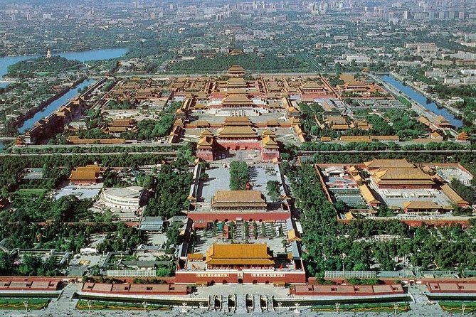 Private Mutianyu Great Wall Day Tour From Beijing City - How the Driver and Guide Help You Stay Independent