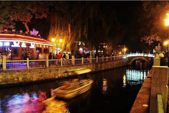 Private Night Tour: Discover Beijing in Bustling Lights - Price and value: is $88 per person a fair deal?