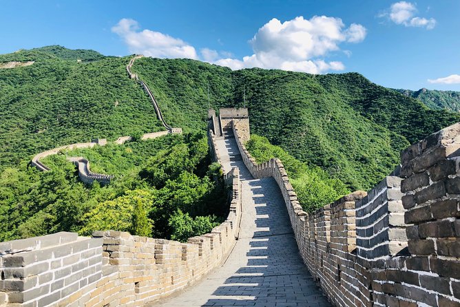 Private Tiananmen Square, Forbidden City and Great Wall Tour - How the day starts: your Beijing hotel to the biggest landmarks
