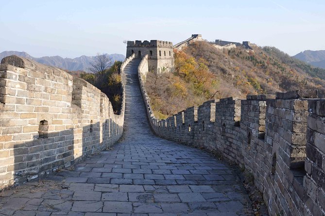 Private Tour: Ming Tombs and Great Wall at Mutianyu from Beijing - Lunch and the jade/handicraft stop: where the day can get “too retail”