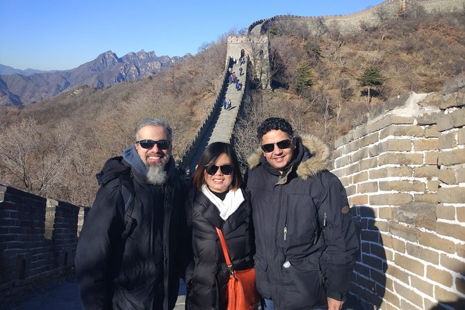 Private Tour to Mutianyu Great Wall Lift Way Up & Toboggan Down - Cable car vs chairlift: your two ways up (and the tower you’ll start from)