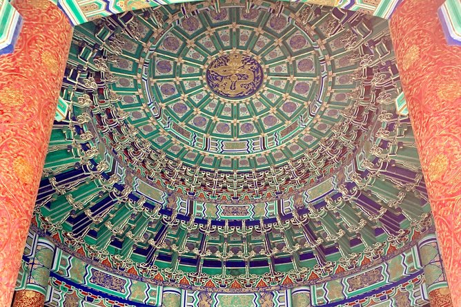 Private Tour to the Temple of Heaven and Tea tasting at the Maliandao Tea city - The guide experience: Vivie Pan, stories, and photo help