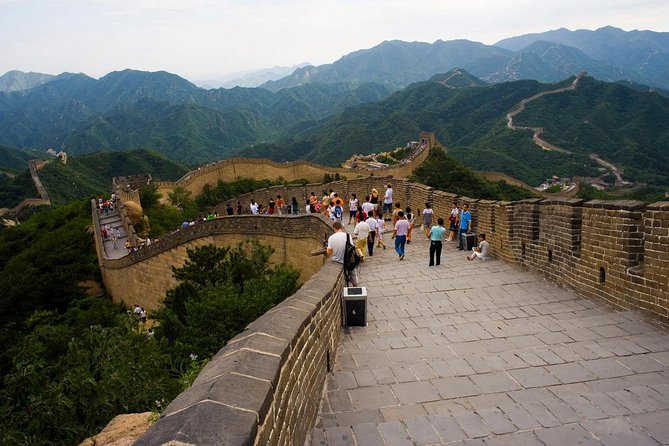 Private Transfer: Badaling Great Wall & Ming Tombs with VIP Pass - Walking Badaling: Using Your Free Time Smartly