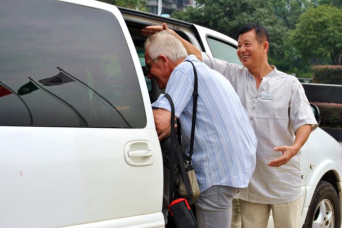 Private Transfer from Beijing Airport to Hotel with Meet & Greet - The Ride Into Beijing: What You Gain vs Taxi Lines