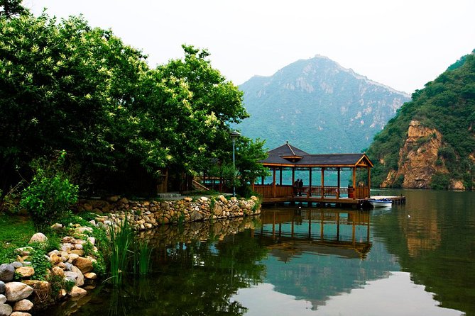 Private Transfer Service: Mutianyu and Huanghuacheng Great Wall - Huanghuacheng: quieter hiking and reservoir views