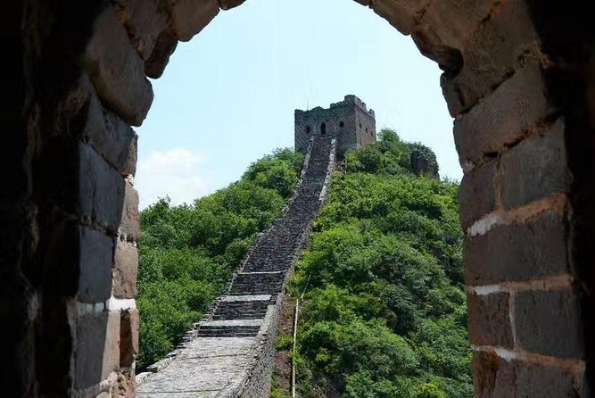 Private Transfer Service to Juyongguan or Badaling Great Wall - Badaling vs Juyongguan: Picking the Right Wall for Your Legs