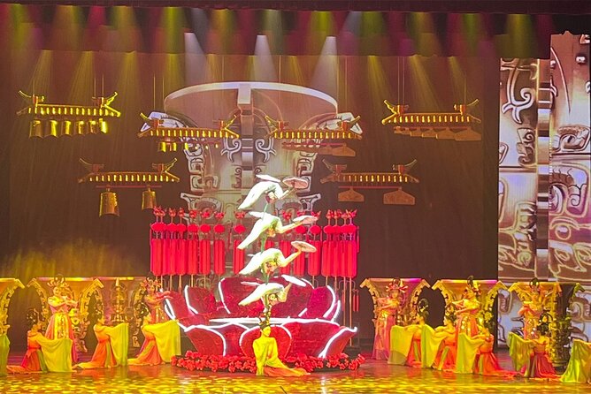 Red Theater Beijing Acrobatic Show Tickets Booking - Should you book the Red Theatre Beijing acrobatic show?