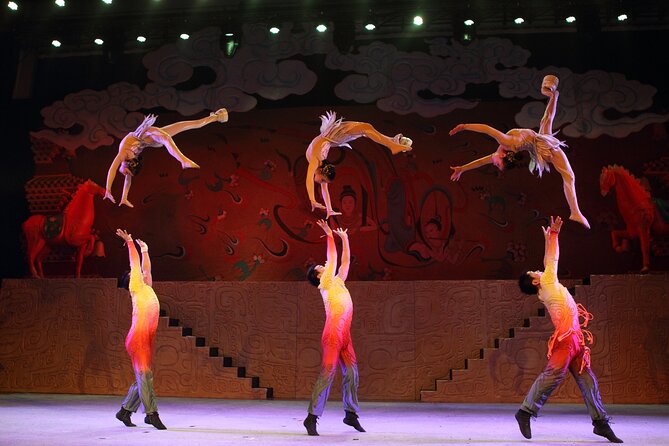 Red Theatre Beijing Acrobatic Show Tickets Official Booking - Getting help with Mandarin: WhatsApp, photos, and counter-friendly details