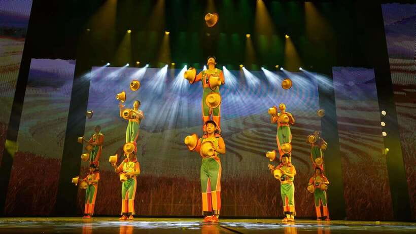 Red Theatre Beijing Acrobatic Show Tickets - Price and value: what you’re really paying for
