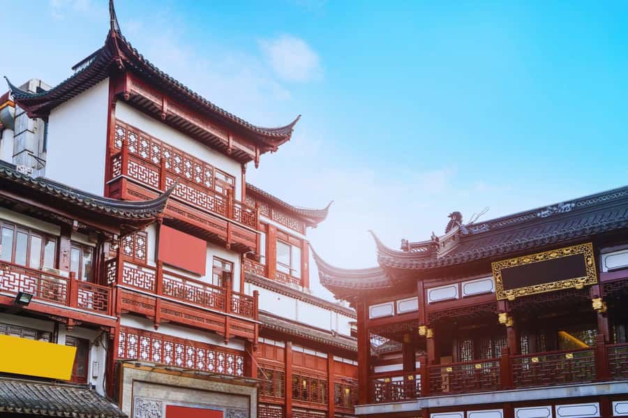 Shanghai:Old Town, Yu Garden, Zhujiajiao Water Town Bus Tour - Getting to Zhujiajiao: how the bus time changes the feel of the day