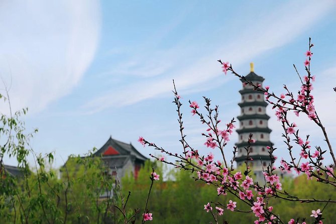 Simatai Great Wall and Gubei Water Town Trip with English speaking driver - What’s Included vs. What You’ll Pay Extra