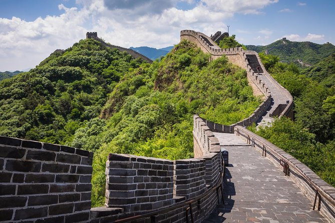 Skip-the-Line: Mutianyu Great Wall Daily Shuttle Bus Tour - Lunch at the Great Wall restaurant: included and practical