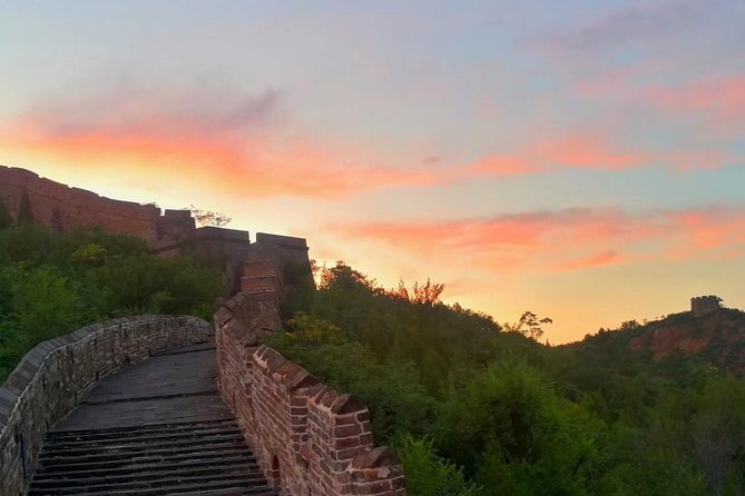 Small-Group 1-day Jinshanling Great Wall 6km Hiking tour - Jinshanling’s Wild Feel, and Why This 6km-Plus Day Works