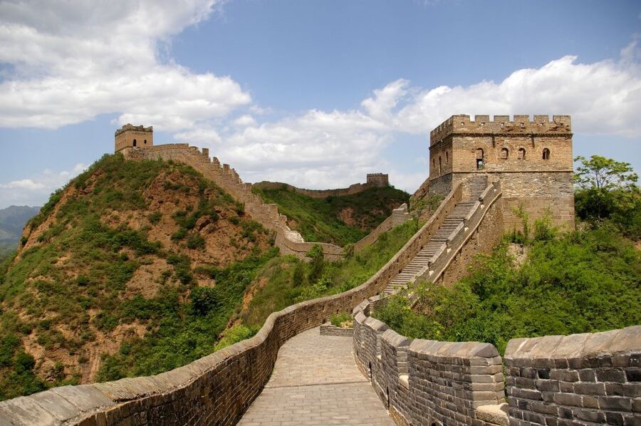 Small-Group Mutianyu Great Wall Tour With lunch And Ticket - Lunch plus a jade or cloisonné factory stop