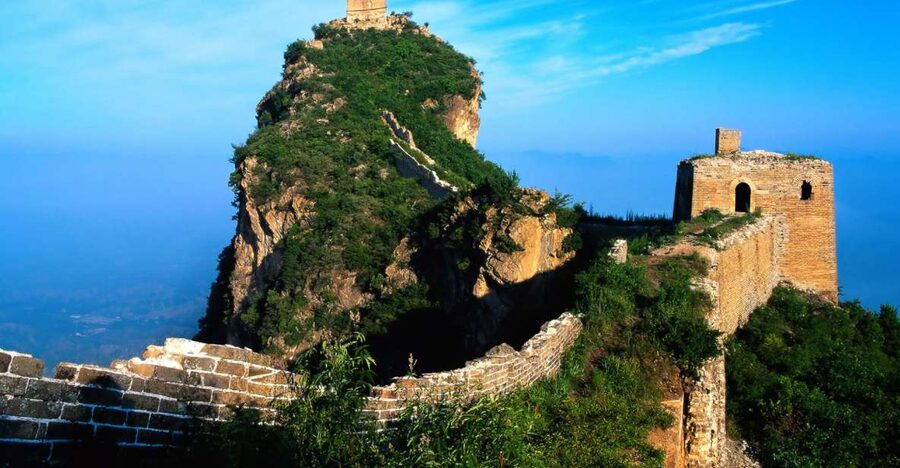 Small-Group Mutianyu Great Wall Tour With lunch And Ticket - How the guide experience changes the day