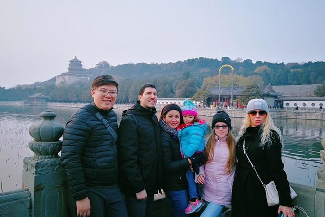 Small Group Tour: Mutianyu Great Wall, Summer Palace & Bird Nest - Lunch in a local Chinese restaurant: included, but not flexible