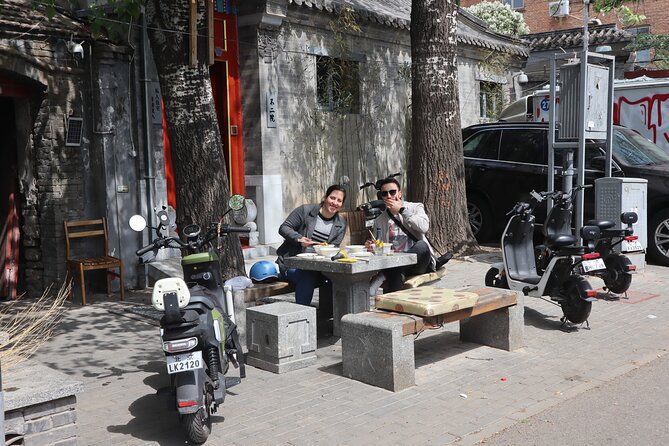 Street Food in Beijing Hutongs by Bike - What’s actually included (and how that affects your budget)