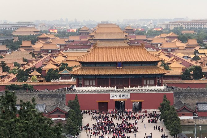 T-Square, Forbidden city and Mutianyu Great Wall Private Day Tour - Tiananmen Square in 40 minutes: what to focus on