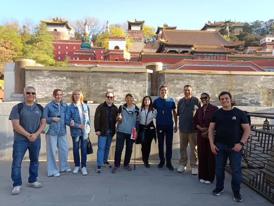 Temple Heaven, Summer Palace, Lama Temple, Hutong Bus Tour - Hutong alleys on foot: old Beijing streets at a human pace