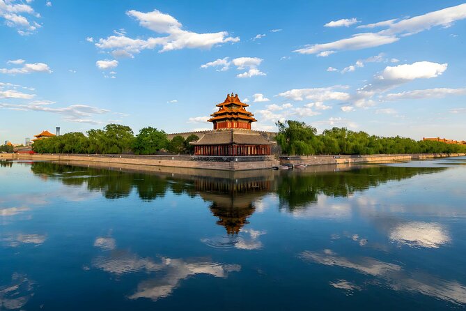 Ticket to Forbiden City Summer Palace Temple of Heaven Mutianyu - Tiananmen Square: start with the scale, then move