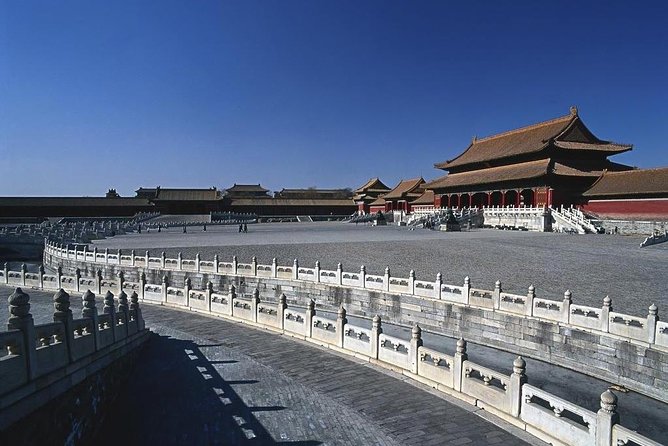 Two-Day Package of Beijing Highlights Private Tour with Optional Evening Show - Entering Tiananmen Square on a timed, guided visit