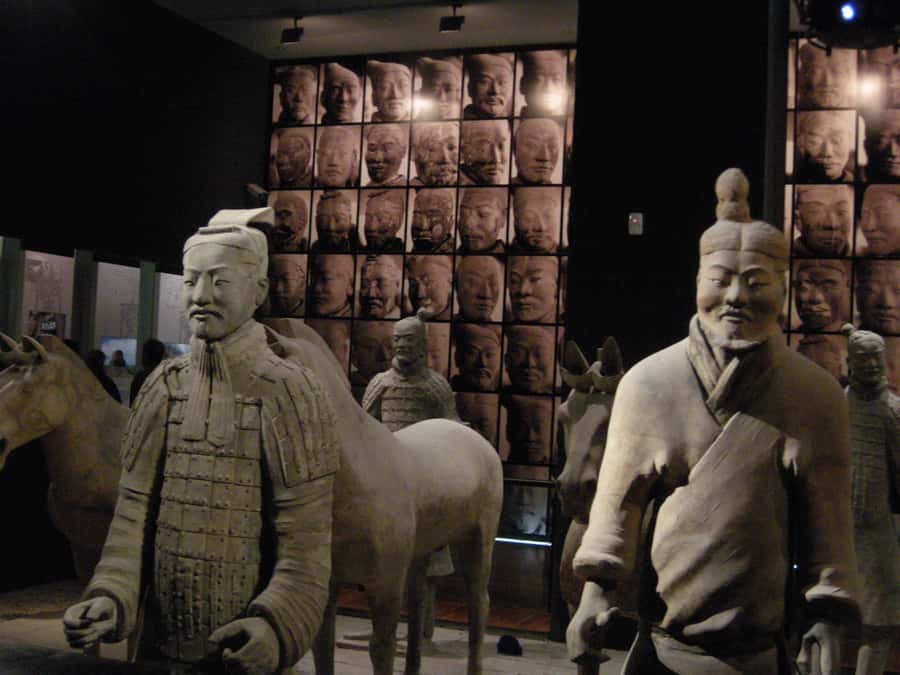 Xi'an: Terra-Cotta Warriors Entry with Optional Guide - Two ways to tour: self-guided clarity vs a guide’s fast context