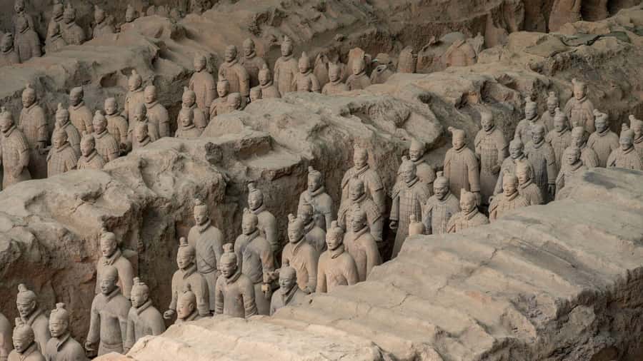 Xian: Bus Tour of Terracotta Warriors With Guide & Lunch - Communication and Guide Quality: Why It Matters More Than You Think