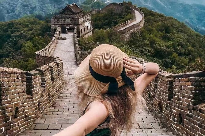 ZANBUS: Trip to the Mutianyu Great Wall Daily Departs at 8/9/10AM - Meeting point in Wangfujing: fewer taxi fights to start
